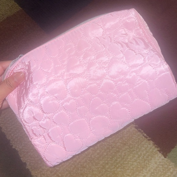 JUICY COUTURE MAKEUP / TRAVEL BAG👛💕 - Picture 2 of 3